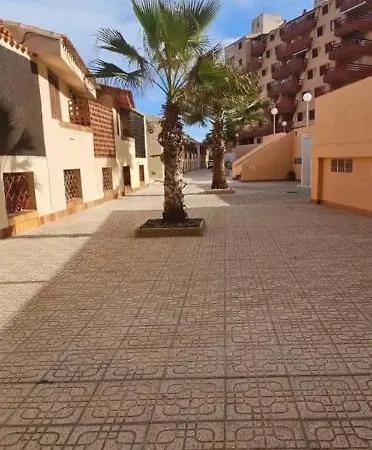 Jardin Del Mar 7.5 Apartment